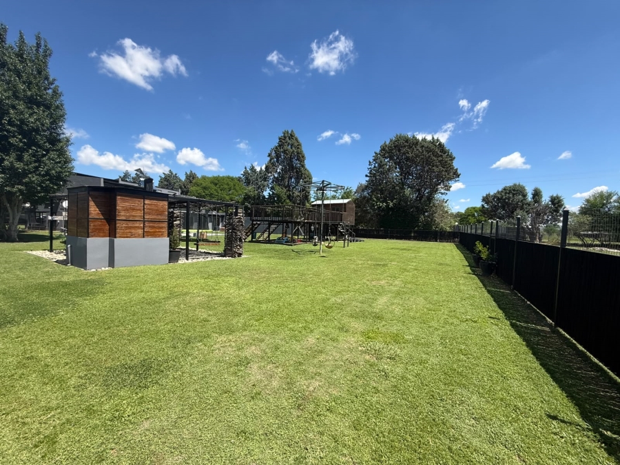 4 Bedroom Property for Sale in Roodewal Free State